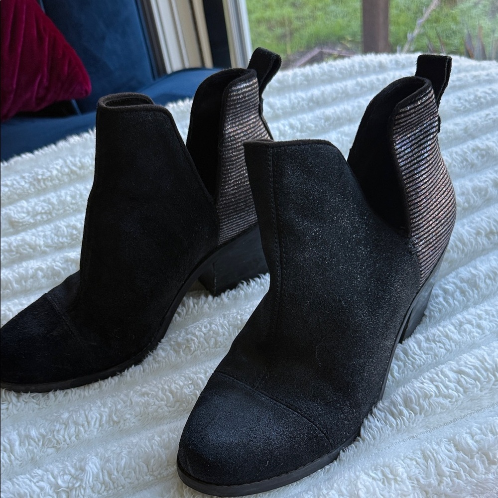 Toms Black and Brown Ankle Booties